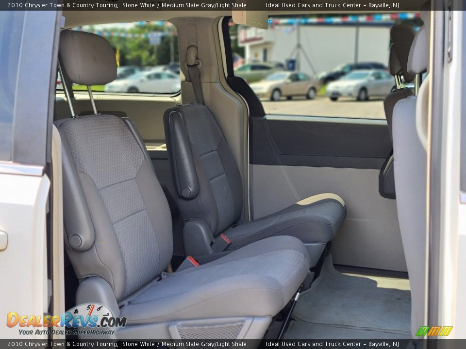 2010 Chrysler Town & Country Touring Stone White / Medium Slate Gray/Light Shale Photo #12