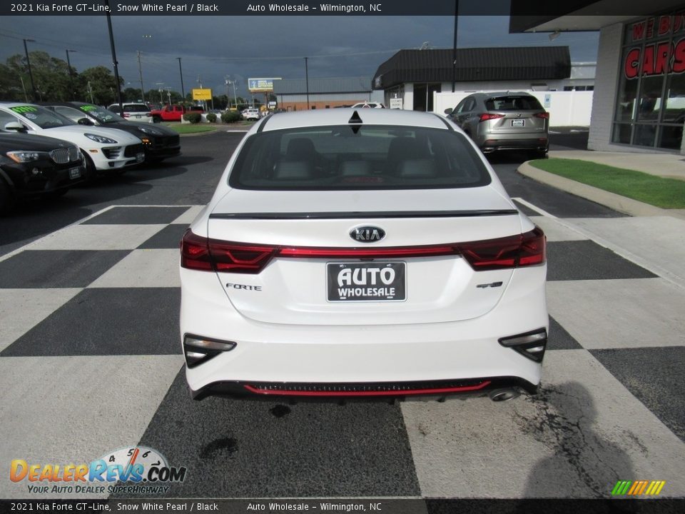 2021 Kia Forte GT-Line Snow White Pearl / Black Photo #4