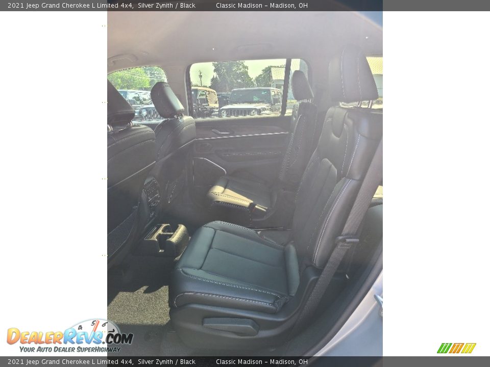 2021 Jeep Grand Cherokee L Limited 4x4 Silver Zynith / Black Photo #10