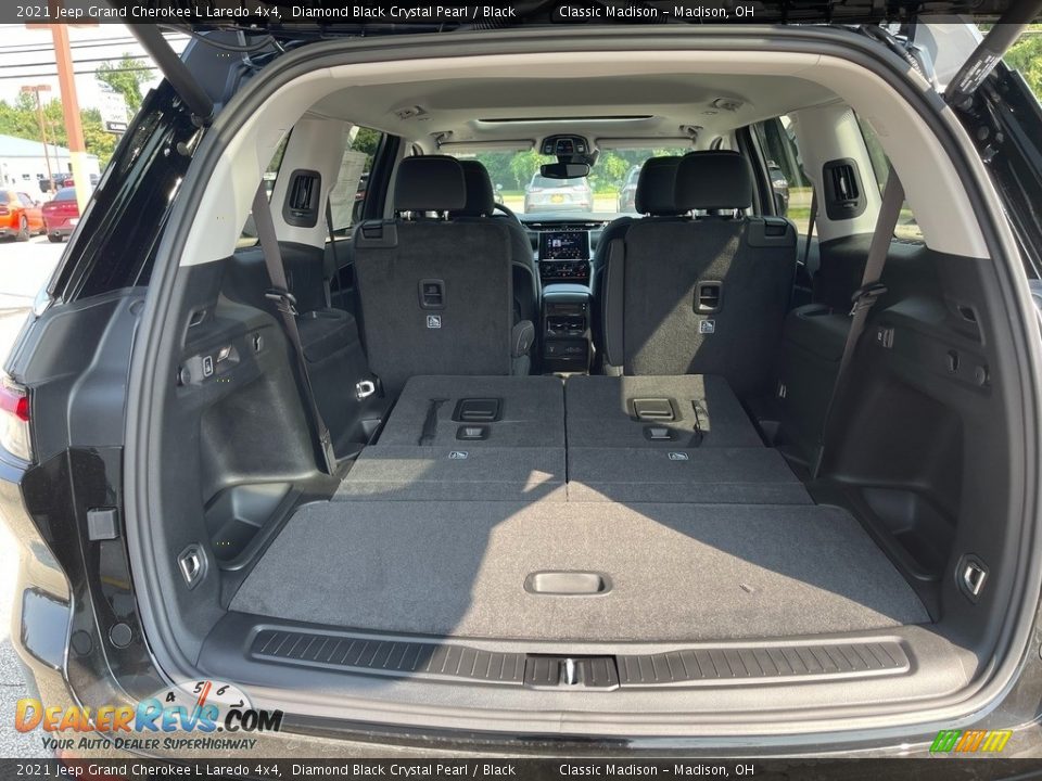 2021 Jeep Grand Cherokee L Laredo 4x4 Diamond Black Crystal Pearl / Black Photo #6