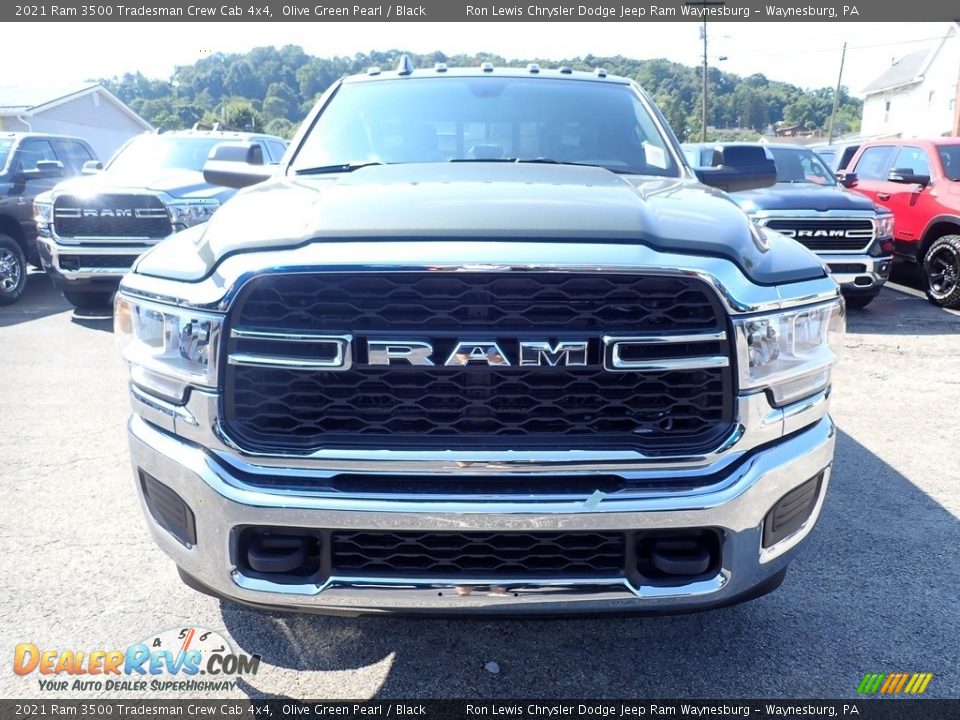 2021 Ram 3500 Tradesman Crew Cab 4x4 Olive Green Pearl / Black Photo #8