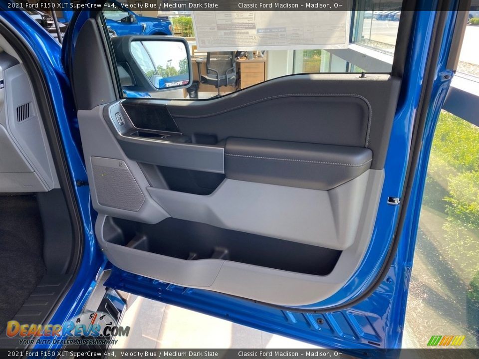 Door Panel of 2021 Ford F150 XLT SuperCrew 4x4 Photo #25