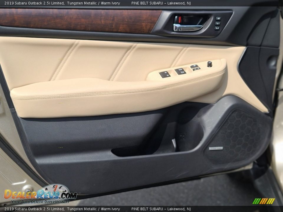2019 Subaru Outback 2.5i Limited Tungsten Metallic / Warm Ivory Photo #33