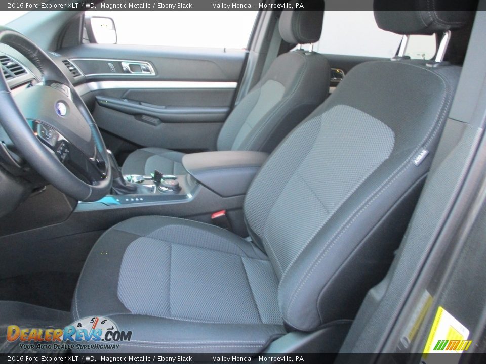 2016 Ford Explorer XLT 4WD Magnetic Metallic / Ebony Black Photo #12