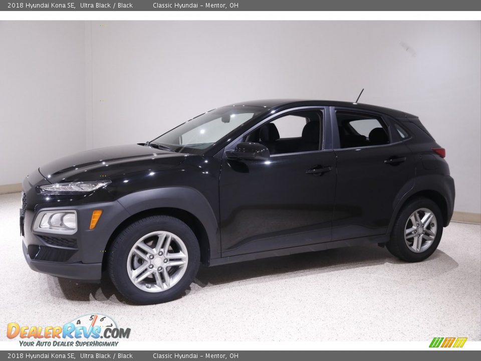 Front 3/4 View of 2018 Hyundai Kona SE Photo #3