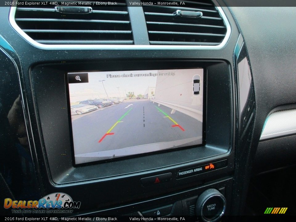 2016 Ford Explorer XLT 4WD Magnetic Metallic / Ebony Black Photo #16