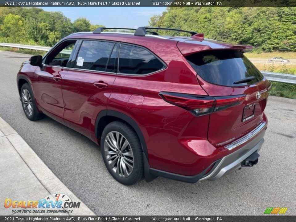 2021 Toyota Highlander Platinum AWD Ruby Flare Pearl / Glazed Caramel Photo #2