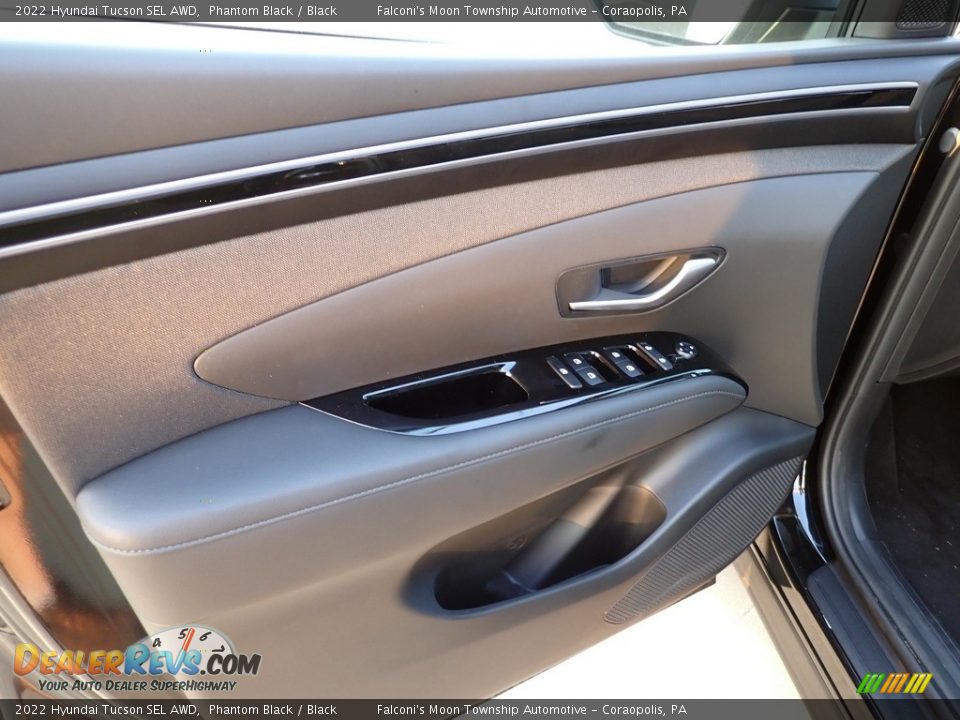 Door Panel of 2022 Hyundai Tucson SEL AWD Photo #14