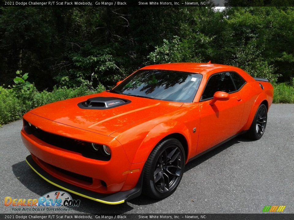 2021 Dodge Challenger R/T Scat Pack Widebody Go Mango / Black Photo #2