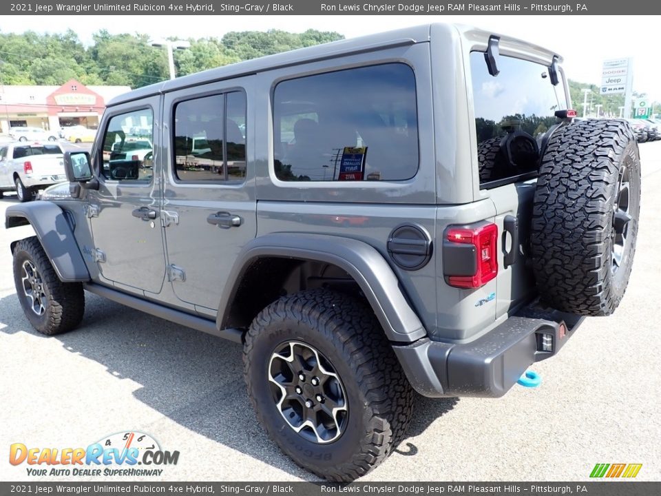 2021 Jeep Wrangler Unlimited Rubicon 4xe Hybrid Sting-Gray / Black Photo #3