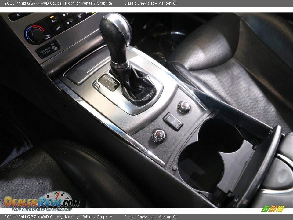 2011 Infiniti G 37 x AWD Coupe Moonlight White / Graphite Photo #12