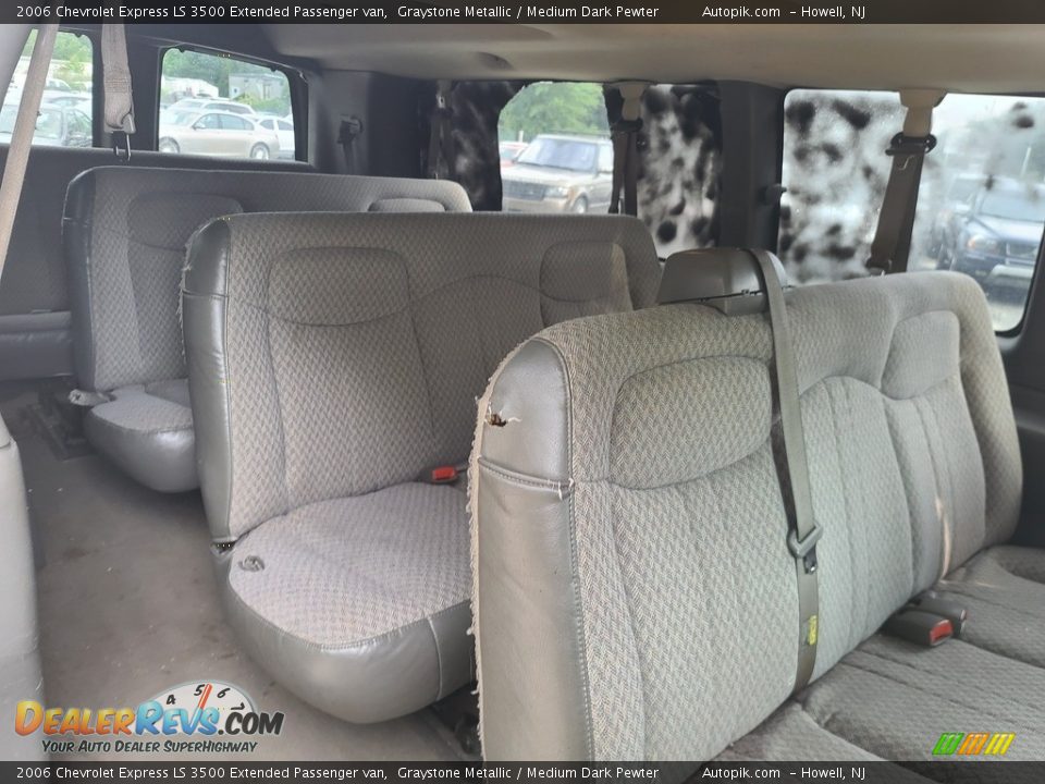 2006 Chevrolet Express LS 3500 Extended Passenger van Graystone Metallic / Medium Dark Pewter Photo #13