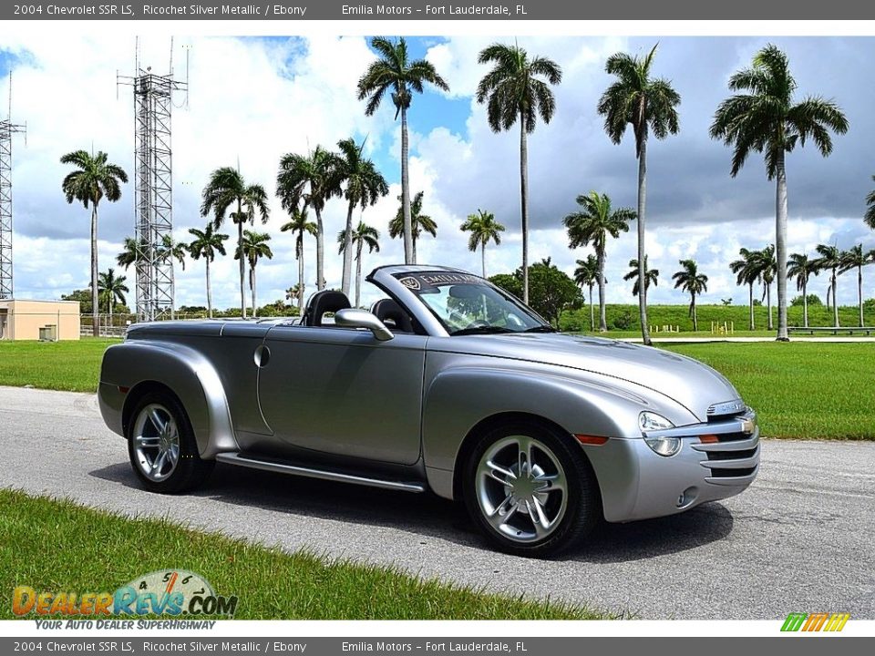 2004 Chevrolet SSR LS Ricochet Silver Metallic / Ebony Photo #1