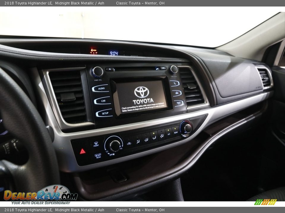 2018 Toyota Highlander LE Midnight Black Metallic / Ash Photo #9