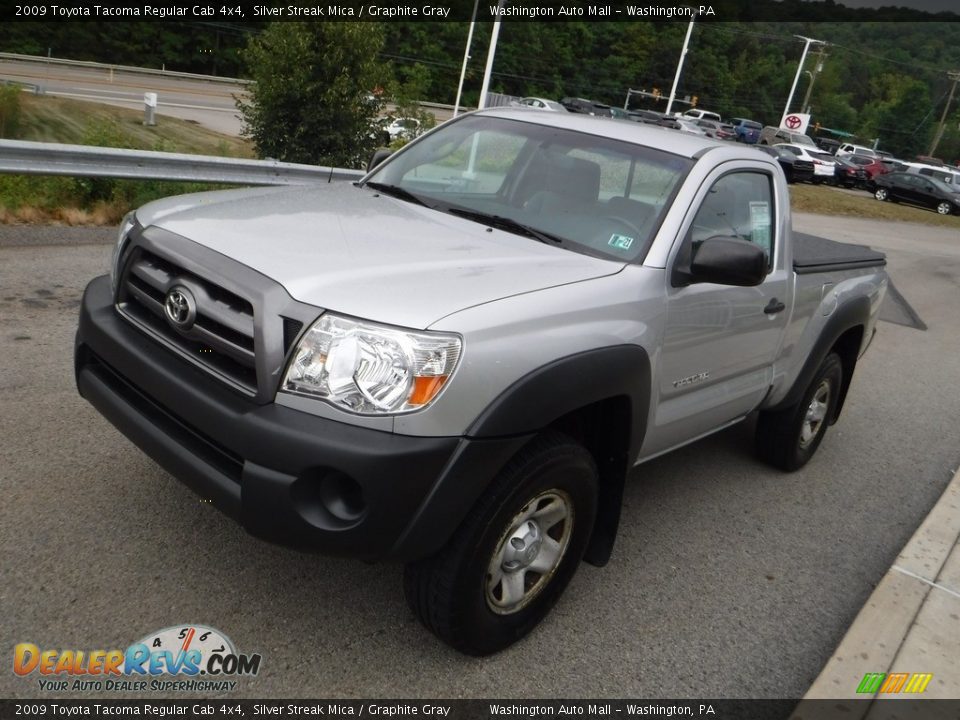 2009 Toyota Tacoma Regular Cab 4x4 Silver Streak Mica / Graphite Gray Photo #9