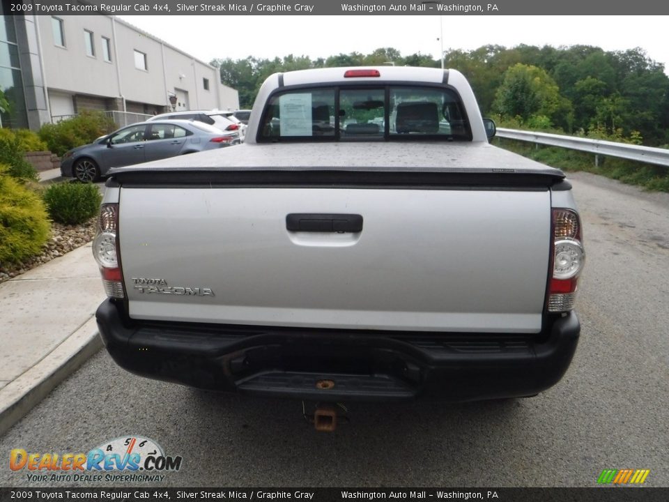 2009 Toyota Tacoma Regular Cab 4x4 Silver Streak Mica / Graphite Gray Photo #12