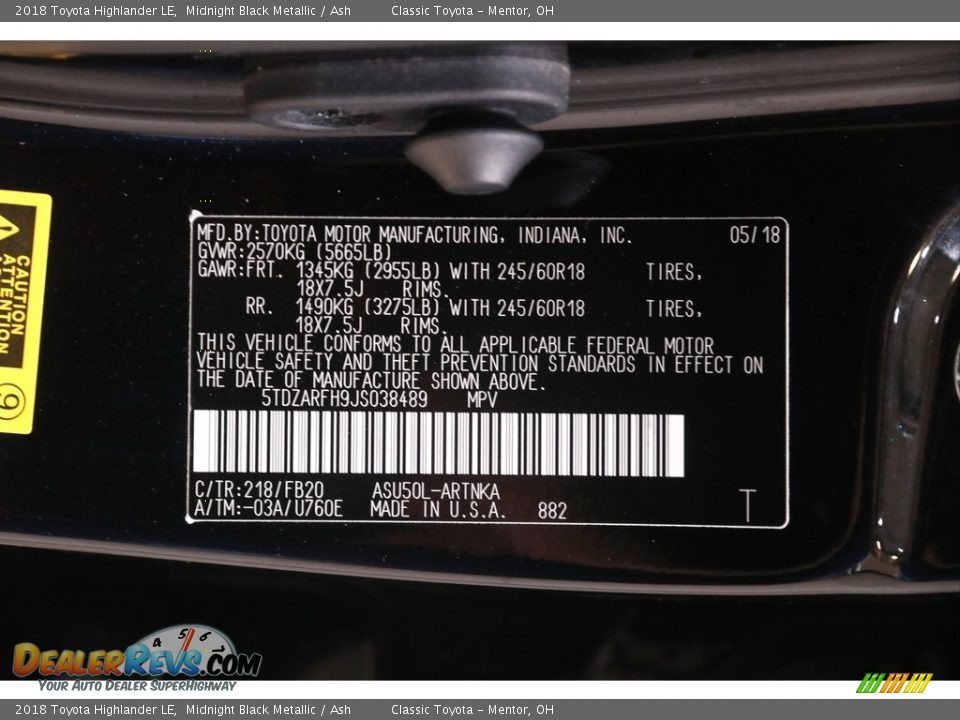 2018 Toyota Highlander LE Midnight Black Metallic / Ash Photo #19