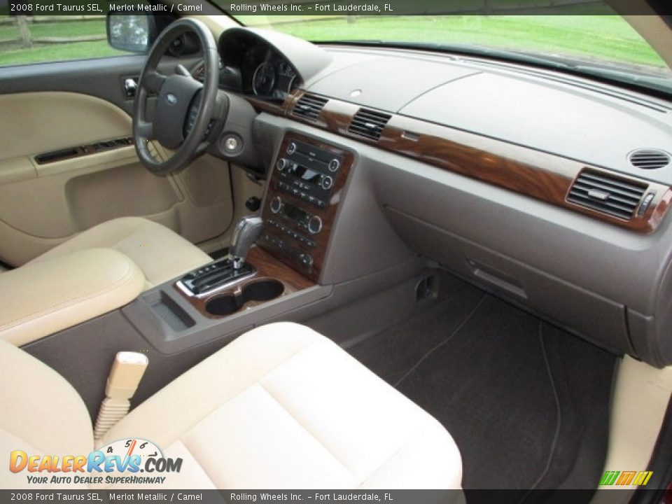 2008 Ford Taurus SEL Merlot Metallic / Camel Photo #12