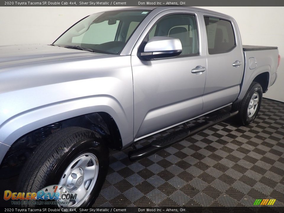 2020 Toyota Tacoma SR Double Cab 4x4 Silver Sky Metallic / Cement Photo #10