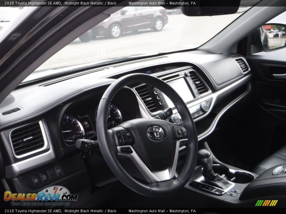 2018 Toyota Highlander SE AWD Midnight Black Metallic / Black Photo #17