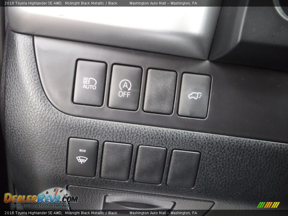2018 Toyota Highlander SE AWD Midnight Black Metallic / Black Photo #20