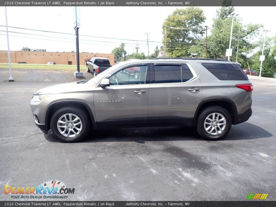 2019 Chevrolet Traverse LT AWD Pepperdust Metallic / Jet Black Photo #7