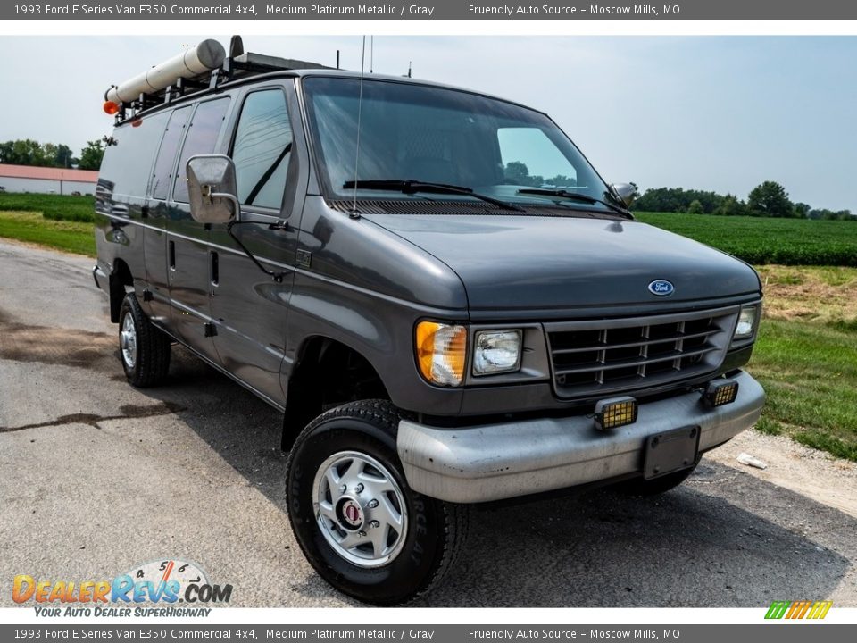 Front 3/4 View of 1993 Ford E Series Van E350 Commercial 4x4 Photo #1