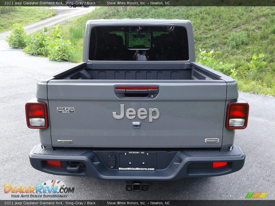 2021 Jeep Gladiator Overland 4x4 Sting-Gray / Black Photo #7