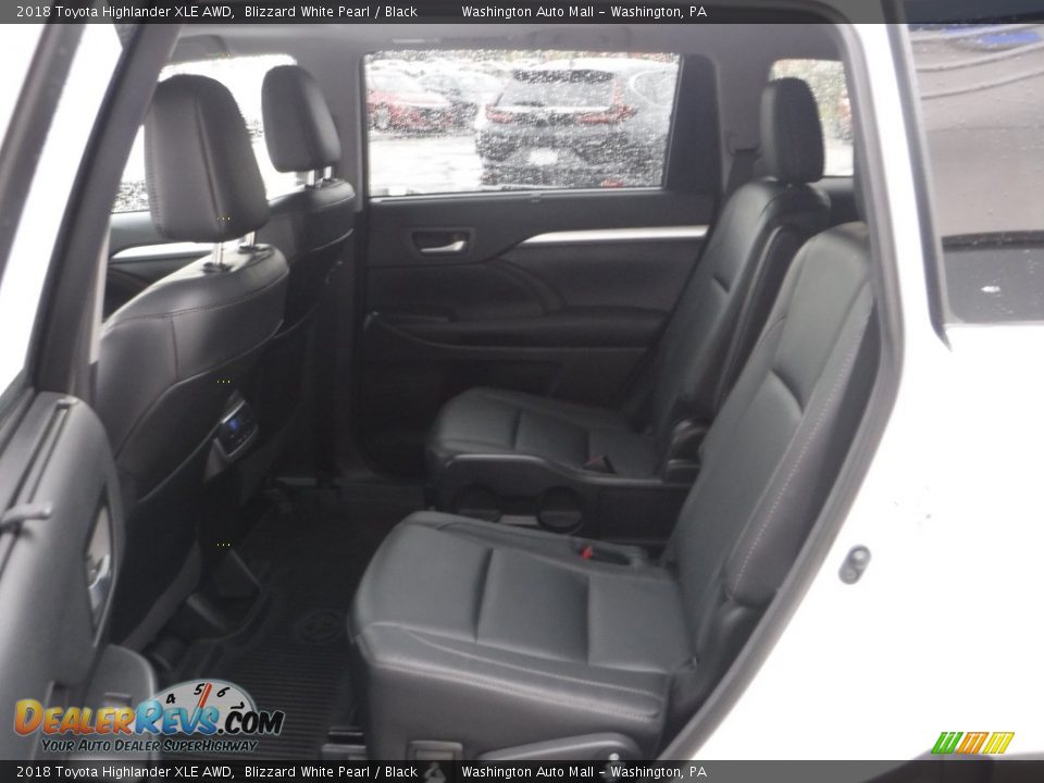 2018 Toyota Highlander XLE AWD Blizzard White Pearl / Black Photo #31