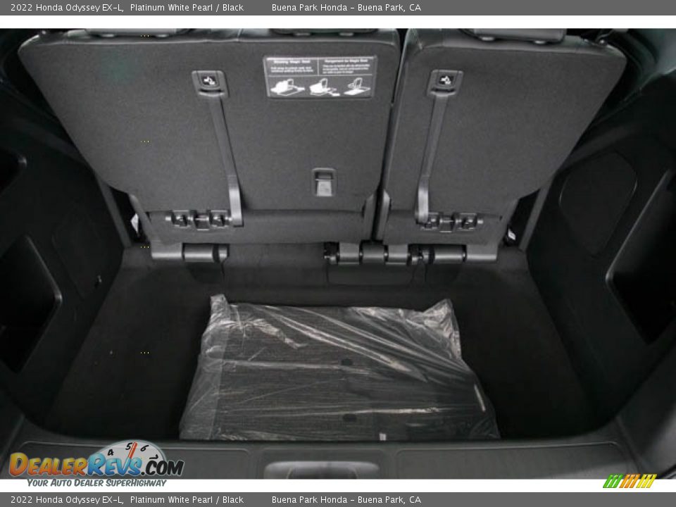 2022 Honda Odyssey EX-L Platinum White Pearl / Black Photo #26