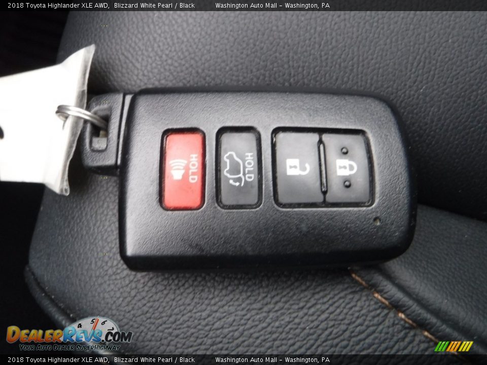 2018 Toyota Highlander XLE AWD Blizzard White Pearl / Black Photo #35