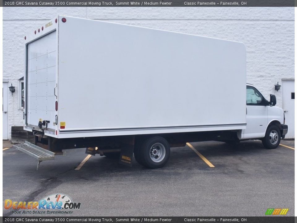 Summit White 2018 GMC Savana Cutaway 3500 Commercial Moving Truck Photo #2