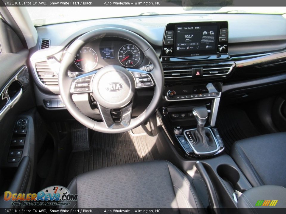 2021 Kia Seltos EX AWD Snow White Pearl / Black Photo #15