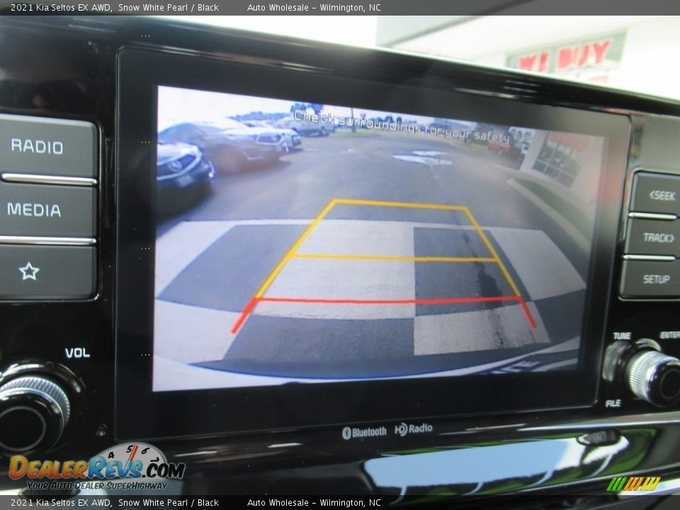 2021 Kia Seltos EX AWD Snow White Pearl / Black Photo #18