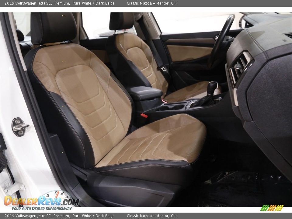 2019 Volkswagen Jetta SEL Premium Pure White / Dark Beige Photo #14