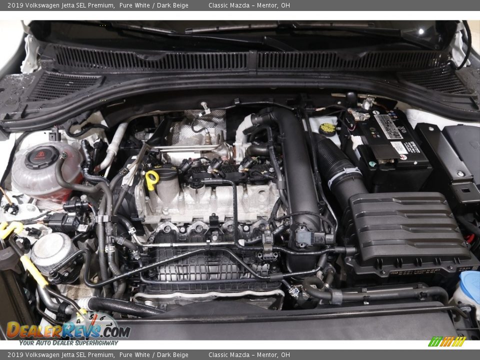 2019 Volkswagen Jetta SEL Premium Pure White / Dark Beige Photo #18