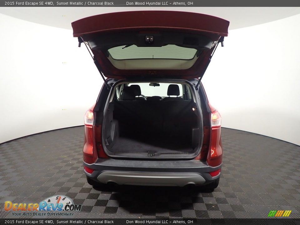 2015 Ford Escape SE 4WD Sunset Metallic / Charcoal Black Photo #14