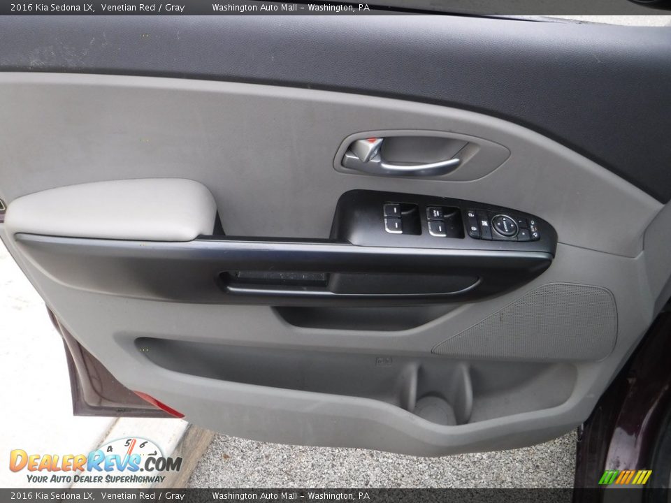 Door Panel of 2016 Kia Sedona LX Photo #15