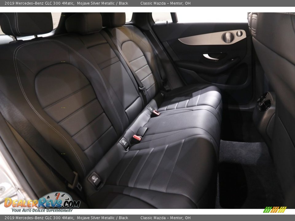 2019 Mercedes-Benz GLC 300 4Matic Mojave Silver Metallic / Black Photo #17