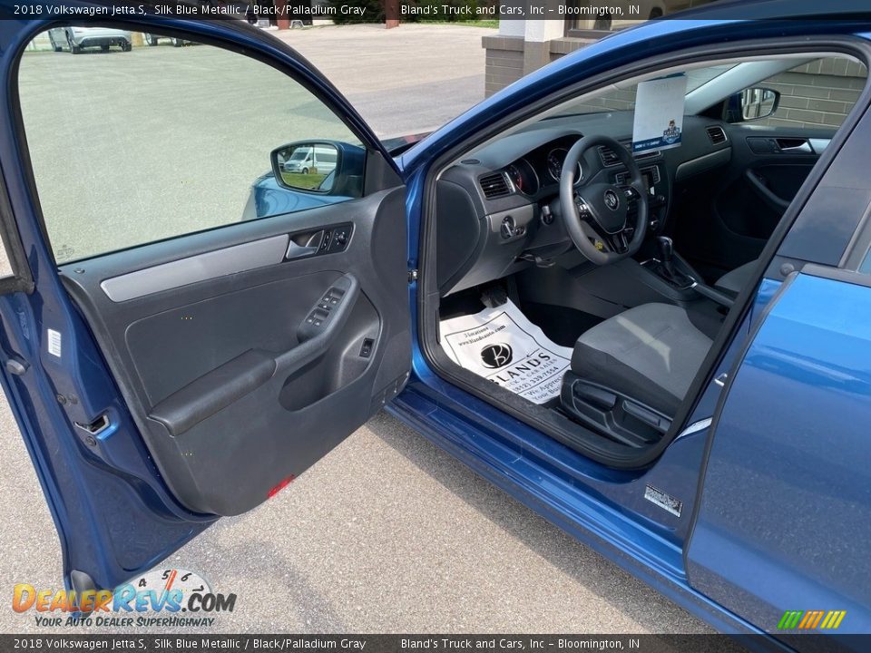 2018 Volkswagen Jetta S Silk Blue Metallic / Black/Palladium Gray Photo #10