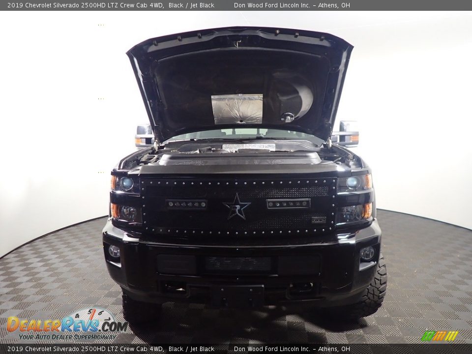 2019 Chevrolet Silverado 2500HD LTZ Crew Cab 4WD Black / Jet Black Photo #9