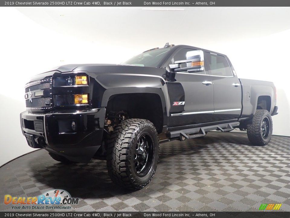 2019 Chevrolet Silverado 2500HD LTZ Crew Cab 4WD Black / Jet Black Photo #11