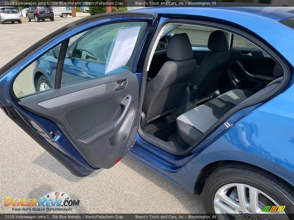 2018 Volkswagen Jetta S Silk Blue Metallic / Black/Palladium Gray Photo #32