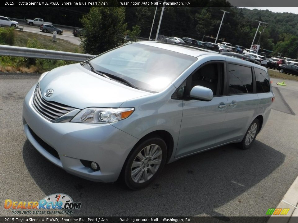 2015 Toyota Sienna XLE AWD Shoreline Blue Pearl / Ash Photo #8