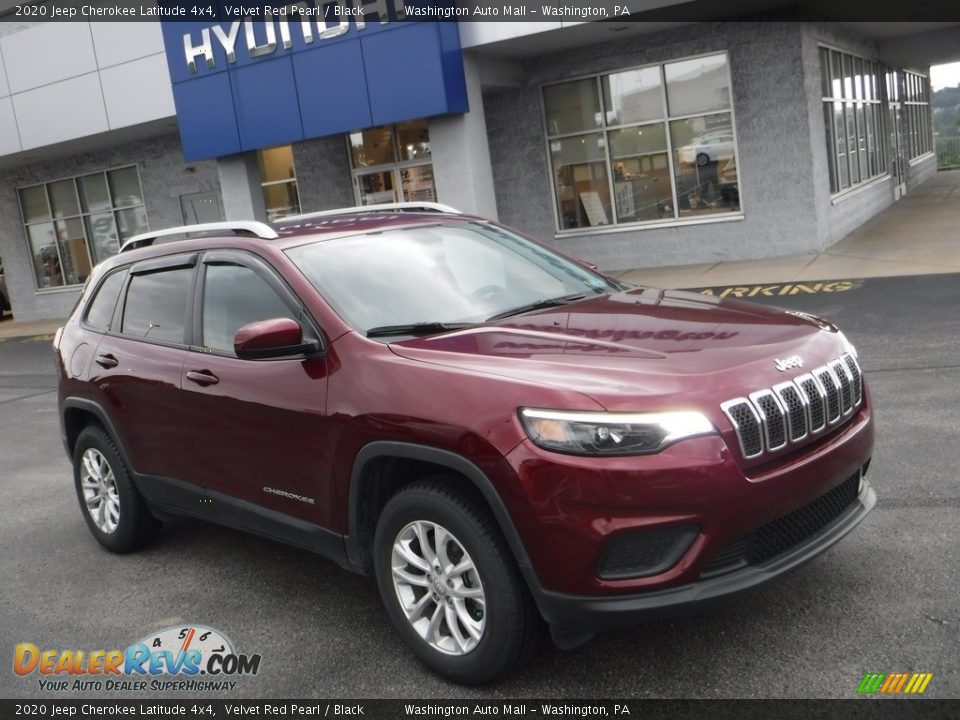 2020 Jeep Cherokee Latitude 4x4 Velvet Red Pearl / Black Photo #1