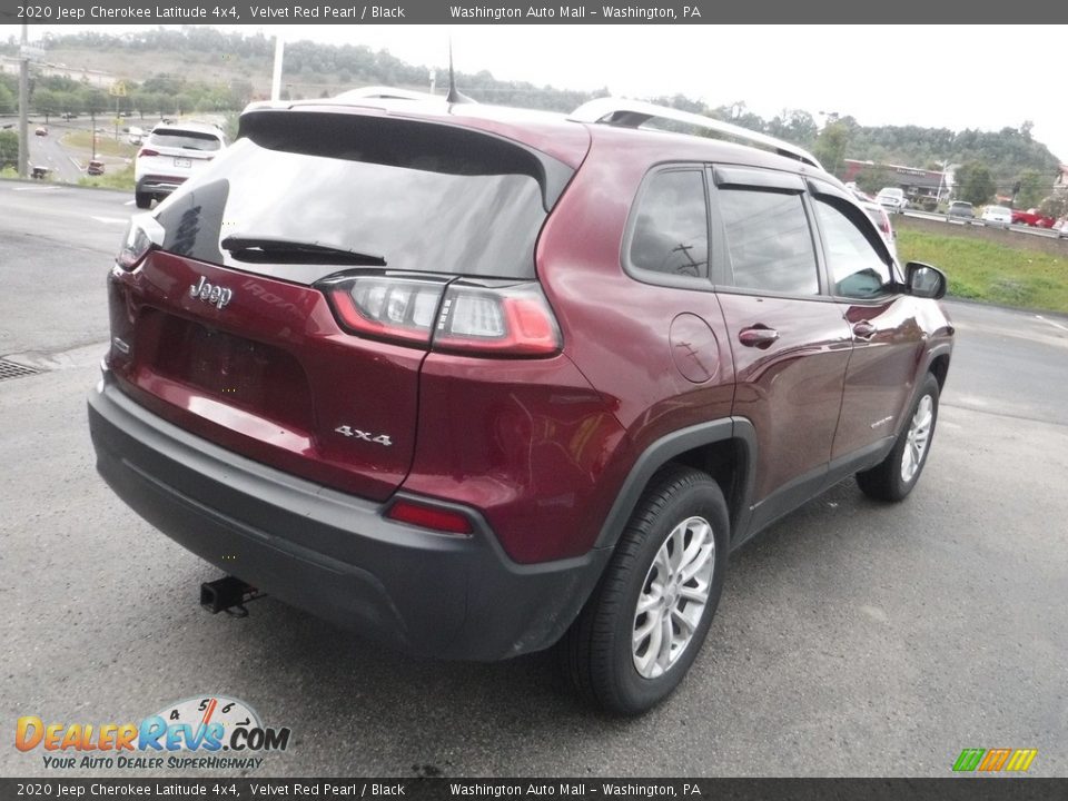 2020 Jeep Cherokee Latitude 4x4 Velvet Red Pearl / Black Photo #9