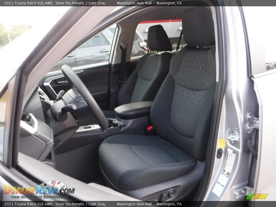 2021 Toyota RAV4 XLE AWD Silver Sky Metallic / Light Gray Photo #18