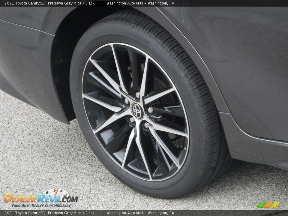 2021 Toyota Camry SE Wheel Photo #10