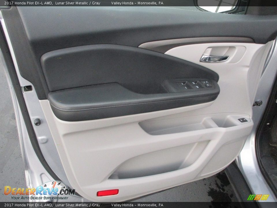2017 Honda Pilot EX-L AWD Lunar Silver Metallic / Gray Photo #10