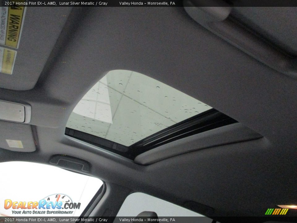 2017 Honda Pilot EX-L AWD Lunar Silver Metallic / Gray Photo #11